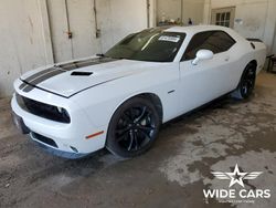 Biały Używany 2016 Dodge Challenger Coupe | 52 800 zł