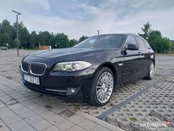 Czarny Używany 2010 BMW 520 Kombi | 34 000 zł (Uczciwa cena)
