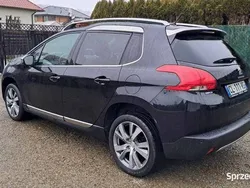 Czarny Używany 2016 Peugeot 2008 SUV | 44 444 zł