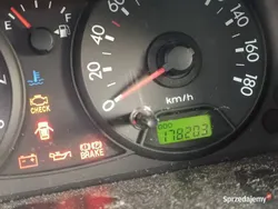 Srebrny Używany 2005 Kia Picanto 2 Hatchback | 5300 zł (Uczciwa cena)