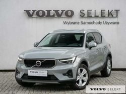 Szary Używany 2024 Volvo XC40 SUV | 149 900 zł (Dobra cena)