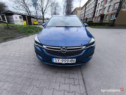 Granatowy Używany 2018 Opel Astra Kombi | 39 500 zł (Dobra cena)