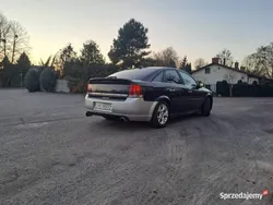 Granatowy Używany 2006 Opel Vectra GTS Hatchback | 8300 zł (Uczciwa cena)