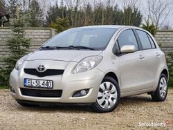 Żółtozłoty Używany 2011 Toyota Yaris Hatchback | 16 900 zł (Uczciwa cena)