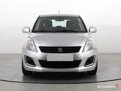 Srebrny Używany 2013 Suzuki Swift Hatchback | 28 999 zł (Uczciwa cena)