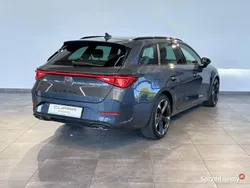 Grafitowy (metalik) Używany 2023 Cupra Leon Kombi | 104 900 zł (Dobra cena)