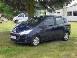 Niebieski Używany 2014 Ford B-MAX Minivan | 21 900 zł (Uczciwa cena)