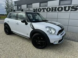 Biały Używany 2015 Mini Countryman SUV | 52 900 zł