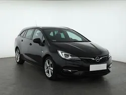 Czarny Używany 2021 Opel Astra Kombi | 46 999 zł (Uczciwa cena)