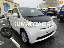 Biały Używany 2009 Toyota iQ Hatchback | 10 399 zł