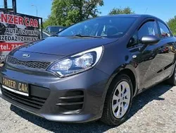 Szary Używany 2015 Kia Rio 2 Hatchback | 26 999 zł (Uczciwa cena)