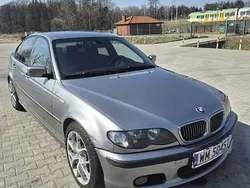 Szary Używany 2004 BMW 330 Sedan/Limuzyna | 14 000 zł (Uczciwa cena)