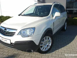 Kremowy Używany 2009 Opel Antara SUV | 17 900 zł