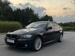 Granatowy Używany 2009 BMW 325 Sedan/Limuzyna | 29 500 zł (Uczciwa cena)