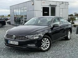 Czarny Używany 2020 VW Passat Business Sedan/Limuzyna | 78 900 zł (Uczciwa cena)