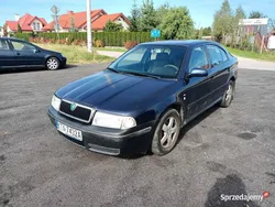 Niebieski Używany 2001 Skoda Octavia Sedan/Limuzyna | 2300 zł (Uczciwa cena)