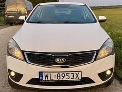 Biały Używany 2012 Kia Ceed Sport Hatchback | 14 900 zł (Dość drogi)