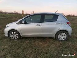 Srebrny Używany 2013 Toyota Yaris Hatchback | 23 200 zł (Super Cena)