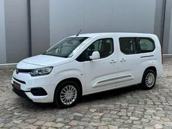 Biały Używany 2020 Toyota Proace Verso City Kombi | 59 900 zł (Dość drogi)