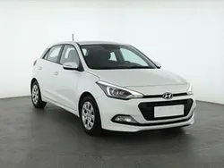 Biały Używany 2017 Hyundai i20 Hatchback | 29 999 zł