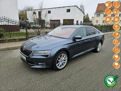 Szary Używany 2017 Skoda Superb Hatchback | 54 999 zł (Super Cena)