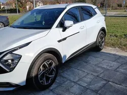 Biały Używany 2022 Kia Sportage SUV | 108 900 zł (Dość drogi)