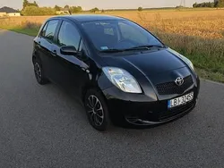 Czarny Używany 2007 Toyota Yaris Hatchback | 12 000 zł (Dość drogi)