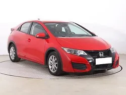 Czerwony Używany 2016 Honda Civic Hatchback | 42 999 zł (Uczciwa cena)