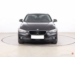 Czarny Używany 2015 BMW 318 Kombi | 52 999 zł (Super Cena)