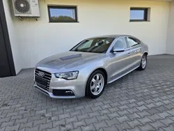 Srebrny Używany 2015 Audi A5 S-Line Coupe | 41 900 zł
