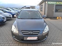 Szary Używany 2009 Kia Ceed 3 Kombi | 12 800 zł (Uczciwa cena)