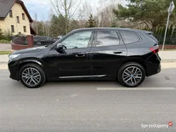 Czarny (metalik, perła) Używany 2023 BMW iX1 M Sport SUV | 188 000 zł
