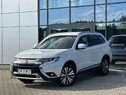 Biały Używany 2018 Mitsubishi Outlander SUV | 84 999 zł (Dość drogi)