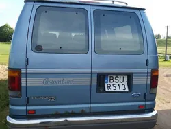 Niebieski Używany 1995 Ford Econoline Van | 18 000 zł