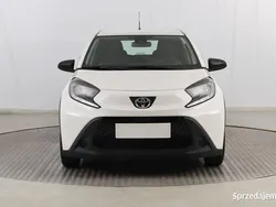 Biały Używany 2022 Toyota Aygo Hatchback | 61 999 zł (Uczciwa cena)