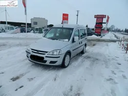 Srebrnymetallic Używany 2007 Opel Combo Minivan | 12 500 zł (Dość drogi)