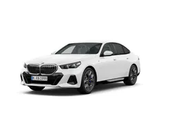 Biel alpejska Używany 2024 BMW 520 Comfort Edition Sedan/Limuzyna | 249 900 zł (Super Cena)