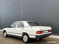 Biały Używany 1987 Mercedes 190 Sedan/Limuzyna | 13 000 zł