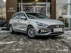 Srebrny (metalik) Używany 2021 Hyundai i30 Classic Kombi | 55 900 zł (Uczciwa cena)
