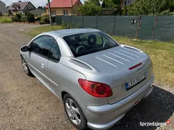 Srebrny Używany 2005 Peugeot 206 CC Kabriolet | 8500 zł (Dość drogi)