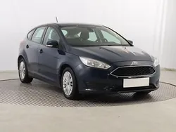 Niebieski Używany 2017 Ford Focus Hatchback | 22 999 zł (Super Cena)