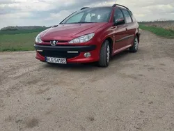 Czerwony Używany 2002 Peugeot 206 Kombi | 5700 zł