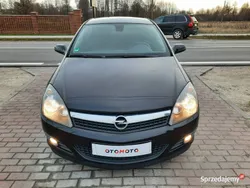 Czarny Używany 2009 Opel Astra GTC Coupe | 13 800 zł (Uczciwa cena)
