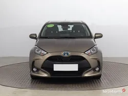 Szary Używany 2022 Toyota Yaris Hybrid Hatchback | 74 499 zł (Uczciwa cena)