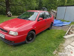 Czerwony Używany 1999 Seat Cordoba Sedan/Limuzyna | 1499 zł