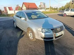Srebrny Używany 2005 VW Passat Sedan/Limuzyna | 10 000 zł (Uczciwa cena)