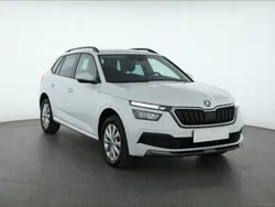 Biały Używany 2022 Skoda Kamiq SUV | 82 999 zł (Dobra cena)