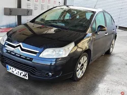 Czarny Używany 2005 Citroën C4 Exclusive Hatchback | 2900 zł