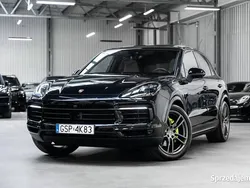 Czarny Używany 2020 Porsche Cayenne SUV | 369 000 zł