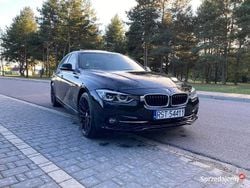 Czarny Używany 2018 BMW 330 Sport Line Sedan/Limuzyna | 96 500 zł (Uczciwa cena)